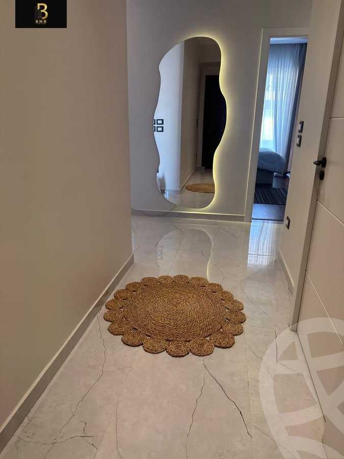 https://aqarmap.com.eg/ar/listing/6334488-for-rent-cairo-new-cairo-compounds-lakeview-residence