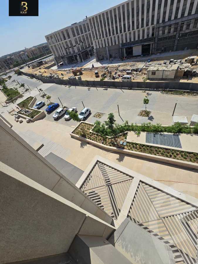 https://aqarmap.com.eg/en/listing/6356500-for-rent-cairo-new-cairo-compounds-mivida-mivida-business-park-emaar