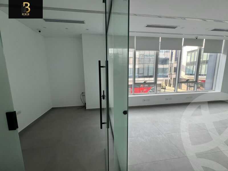 https://aqarmap.com.eg/ar/listing/6374777-for-rent-cairo-new-cairo-compounds-jwr-kwmyrshyl-kwmblks-makeplace