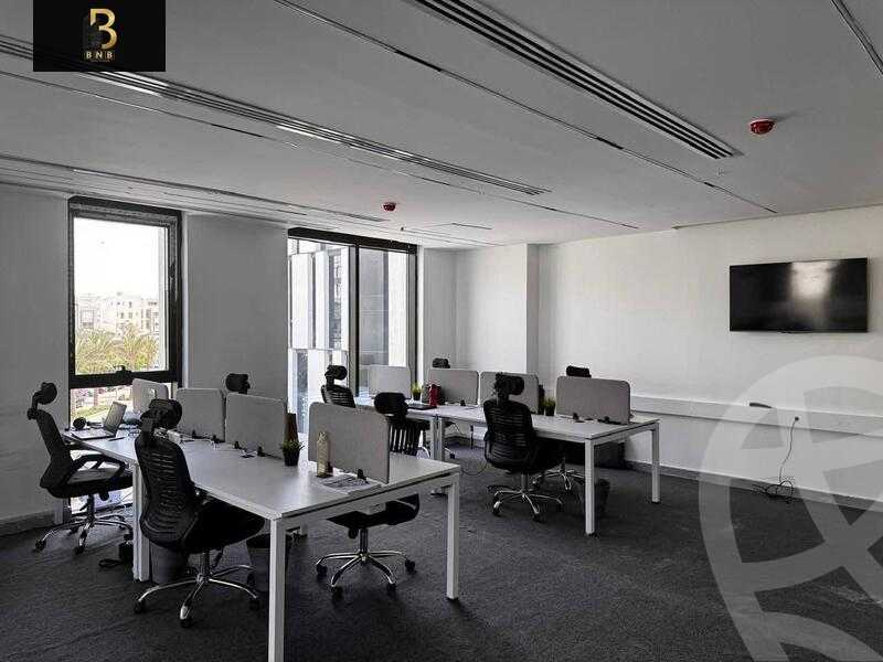 https://aqarmap.com.eg/ar/listing/6374851-for-rent-cairo-new-cairo-compounds-hyde-park-centre-ville-hyde-park