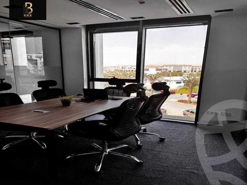 https://aqarmap.com.eg/ar/listing/6374851-for-rent-cairo-new-cairo-compounds-hyde-park-centre-ville-hyde-park