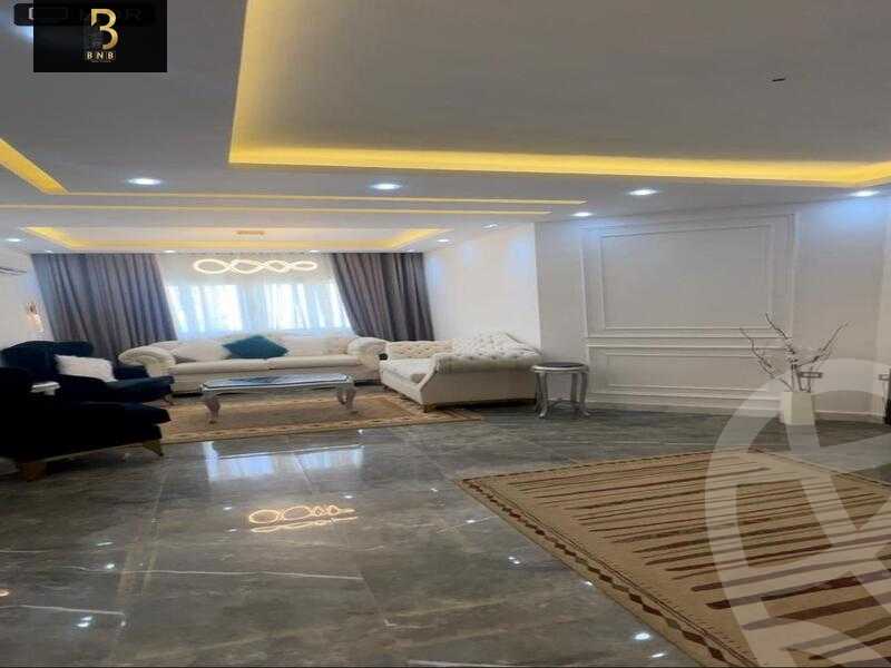 https://aqarmap.com.eg/ar/listing/6376763-for-rent-cairo-new-cairo-compounds-mountain-view-hyde-park