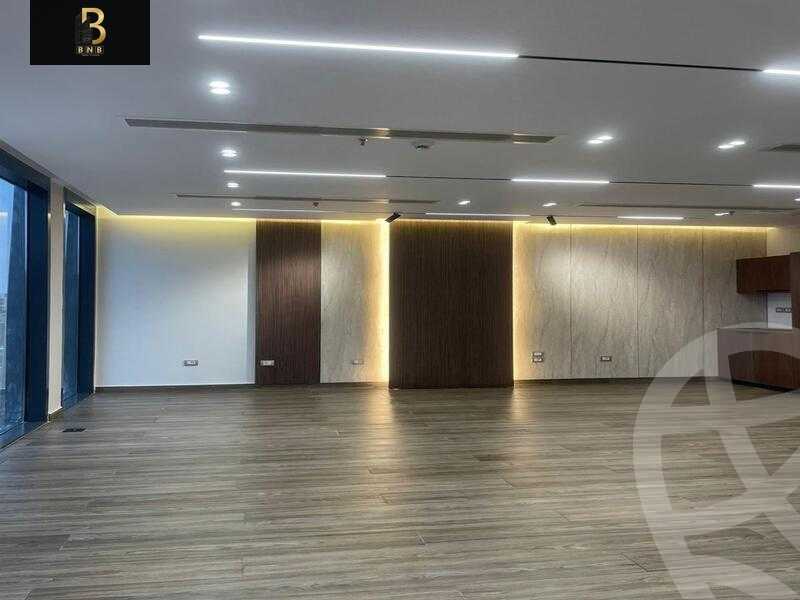 https://aqarmap.com.eg/ar/listing/6376974-for-rent-cairo-new-cairo-compounds-hyde-park-centre-ville-hyde-park