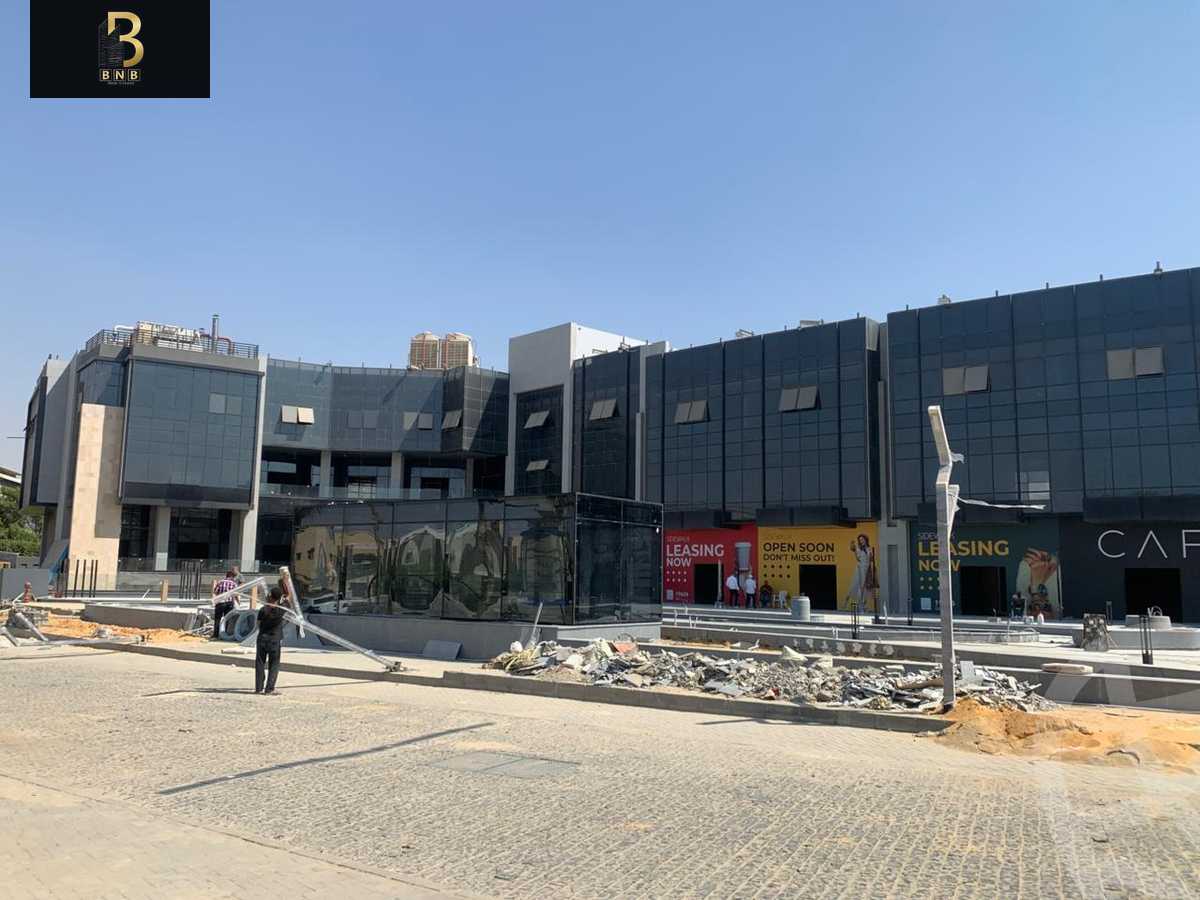 https://aqarmap.com.eg/en/listing/6382405-for-rent-cairo-new-cairo-compounds-jwr-kwmyrshyl-kwmblks-makeplace