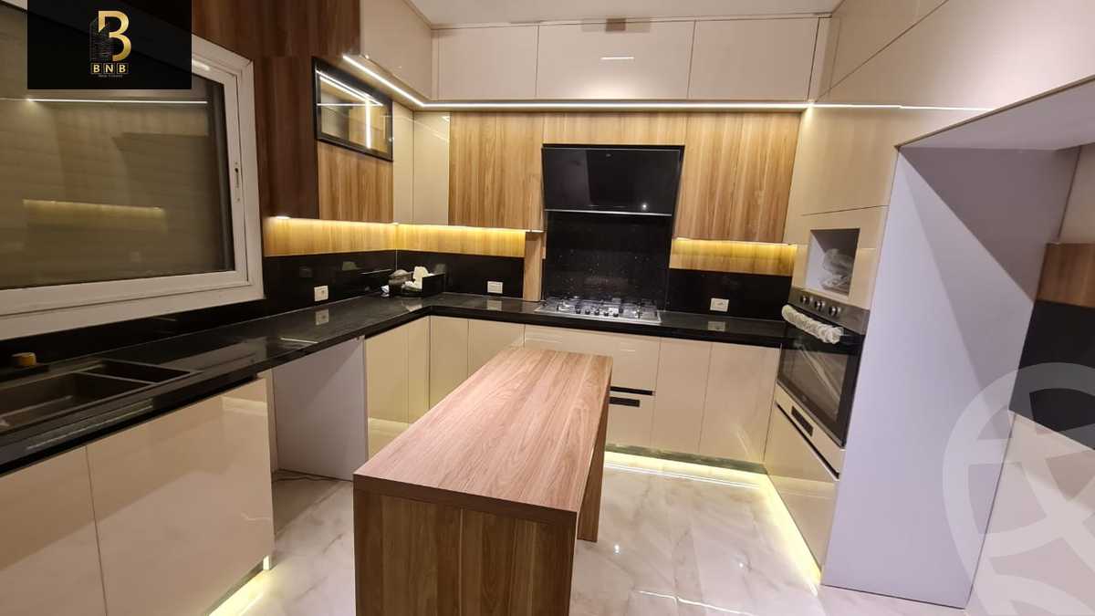 https://aqarmap.com.eg/ar/listing/6382699-for-rent-cairo-new-cairo-compounds-hyde-park-centre-ville-hyde-park