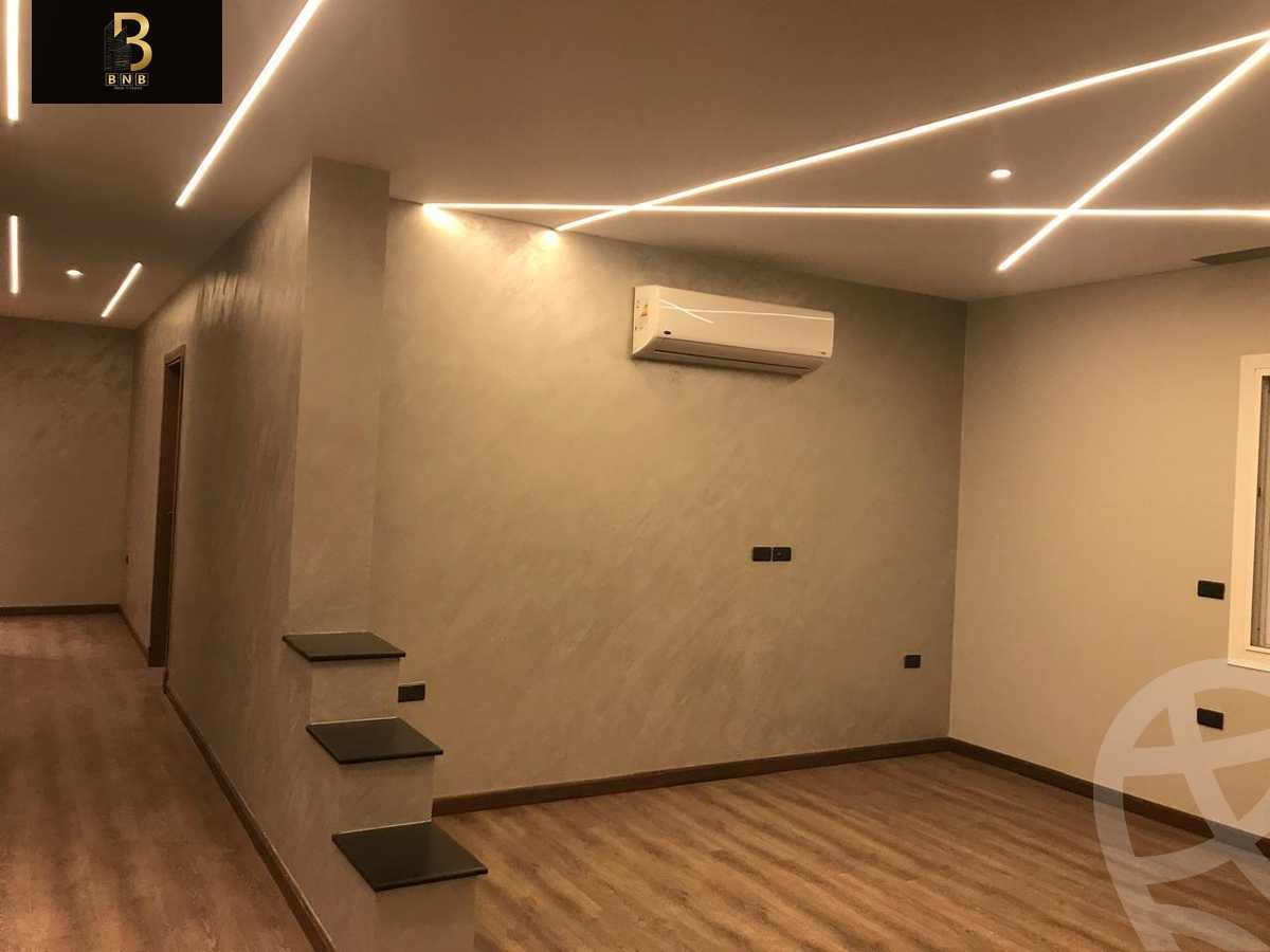 https://aqarmap.com.eg/ar/listing/6497234-for-rent-cairo-new-cairo-compounds-hyde-park-centre-ville-hyde-park