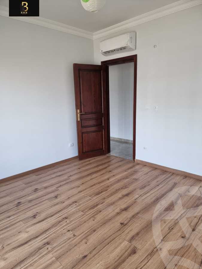 https://aqarmap.com.eg/ar/listing/6533389-for-rent-cairo-new-cairo-compounds-mountain-view-hyde-park
