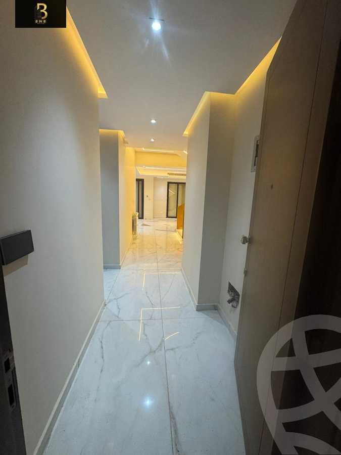 https://aqarmap.com.eg/ar/listing/6558503-for-rent-cairo-new-cairo-compounds-district-5-town-homes-district-5