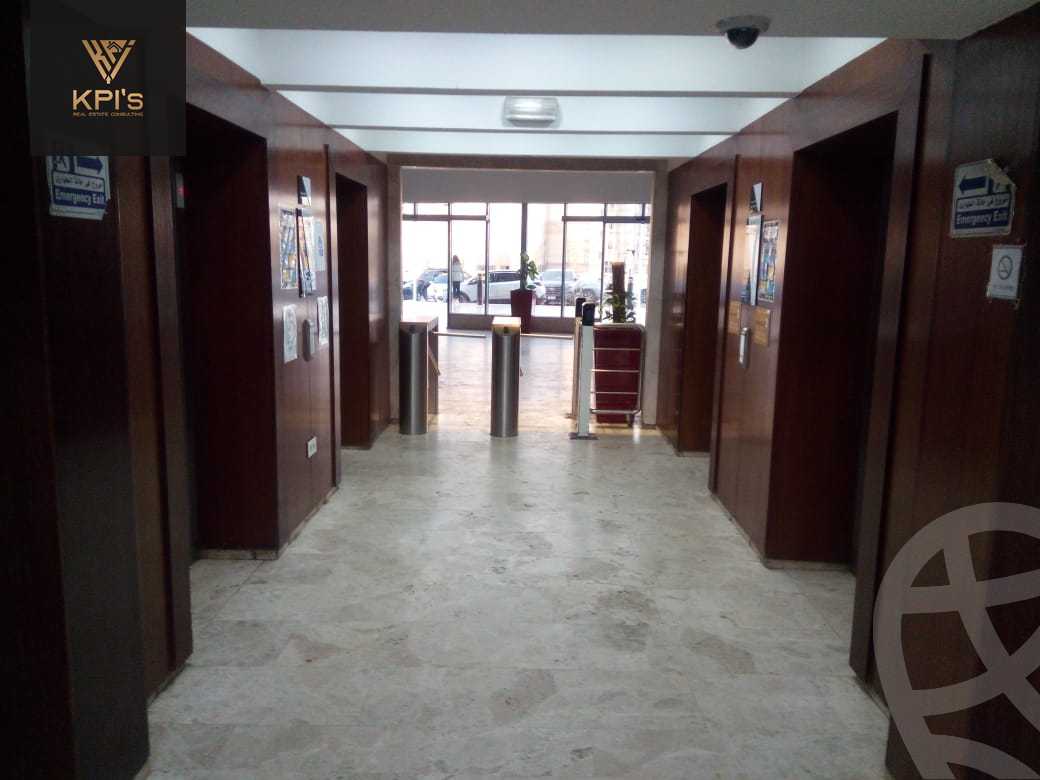 https://aqarmap.com.eg/ar/listing/5052556-for-rent-cairo-new-cairo-shr-mjm-lbnwk