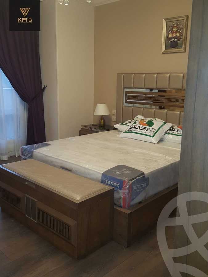 https://aqarmap.com.eg/en/listing/5108228-for-rent-cairo-new-cairo-compounds-mountain-view-hyde-park