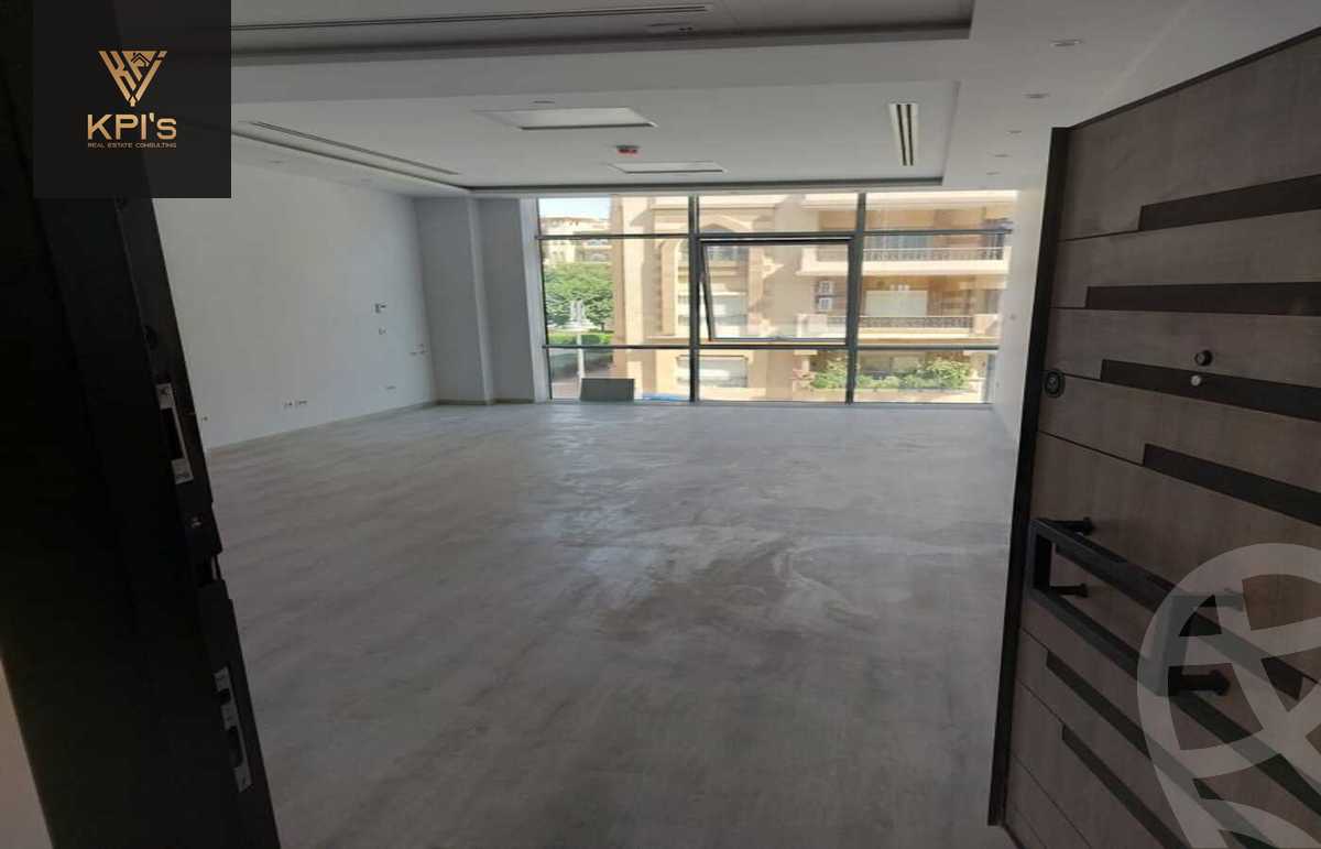 https://aqarmap.com.eg/en/listing/5177172-for-rent-cairo-new-cairo-compounds-leven-square-mall