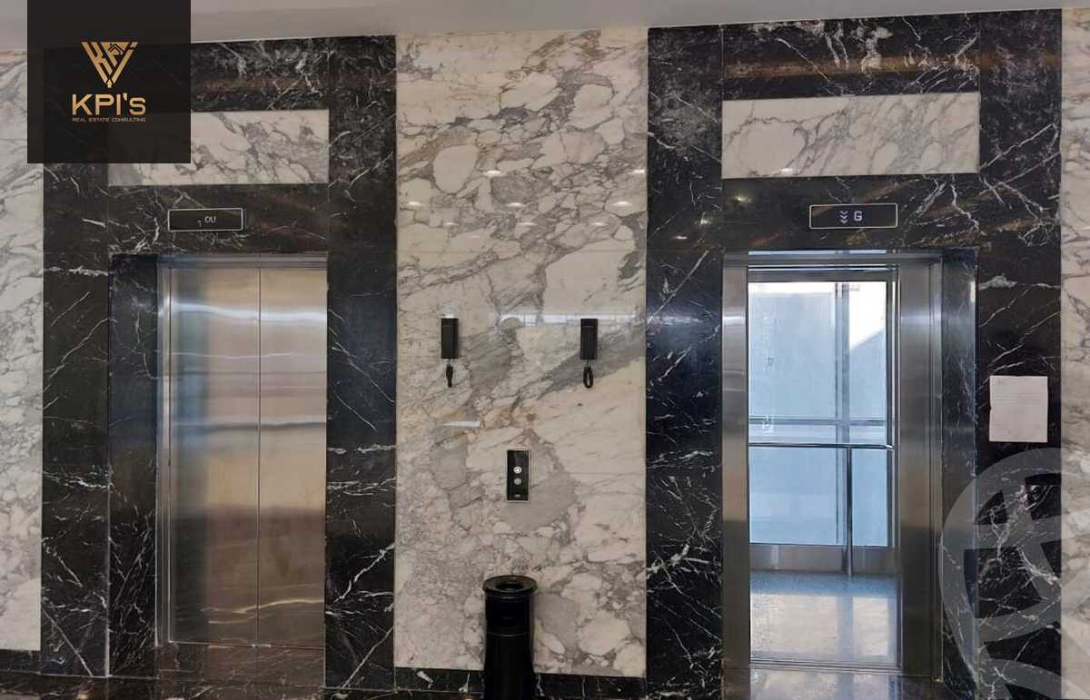 https://aqarmap.com.eg/en/listing/5177172-for-rent-cairo-new-cairo-compounds-leven-square-mall