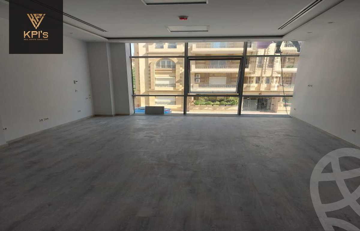 https://aqarmap.com.eg/en/listing/5177172-for-rent-cairo-new-cairo-compounds-leven-square-mall