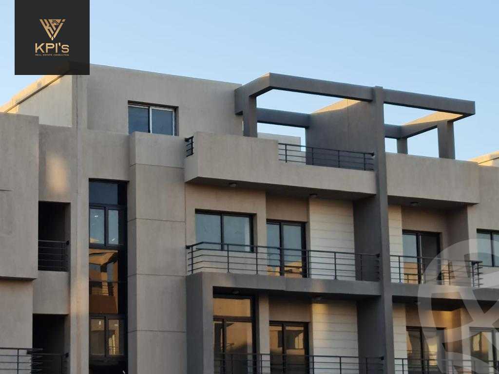 https://aqarmap.com.eg/ar/listing/5206504-for-sale-cairo-new-cairo-compounds-fifth-square