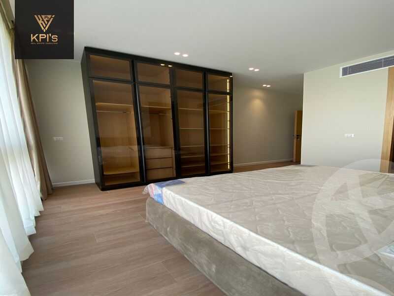 https://aqarmap.com.eg/en/listing/5208475-for-rent-cairo-new-cairo-compounds-lakeview-residence