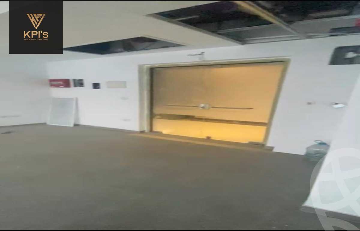 https://aqarmap.com.eg/en/listing/5214576-for-rent-cairo-new-cairo-compounds-hyde-park-centre-ville-hyde-park