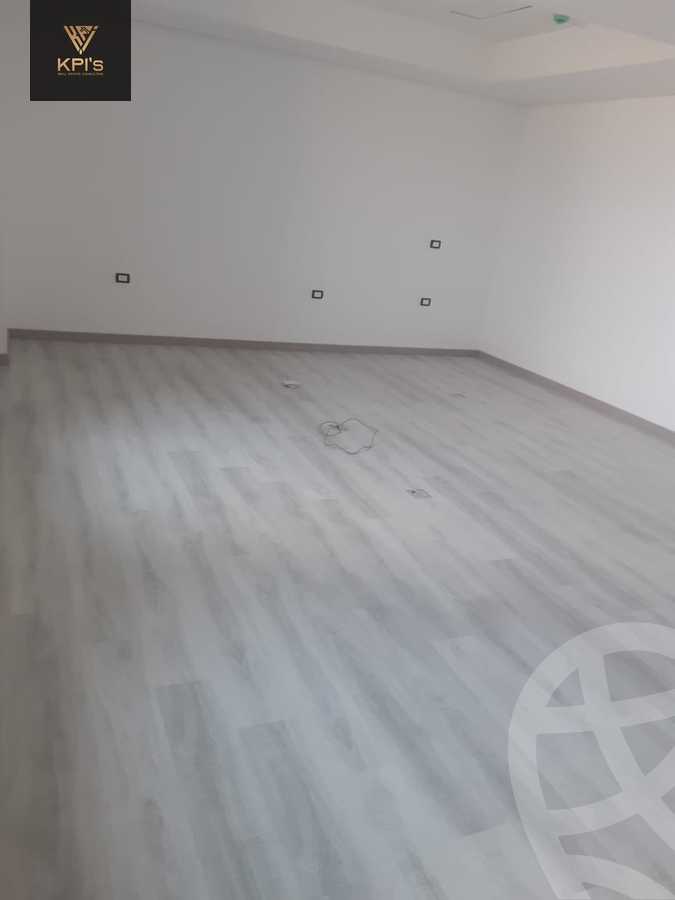 https://aqarmap.com.eg/en/listing/5225682-for-rent-cairo-new-cairo-compounds-cairo-business-park-the-hive-24-hub-misr-italia