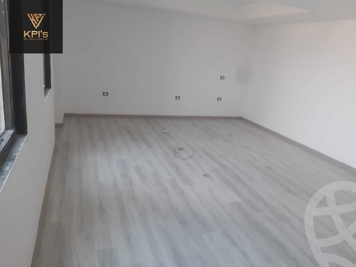 https://aqarmap.com.eg/en/listing/5225682-for-rent-cairo-new-cairo-compounds-cairo-business-park-the-hive-24-hub-misr-italia