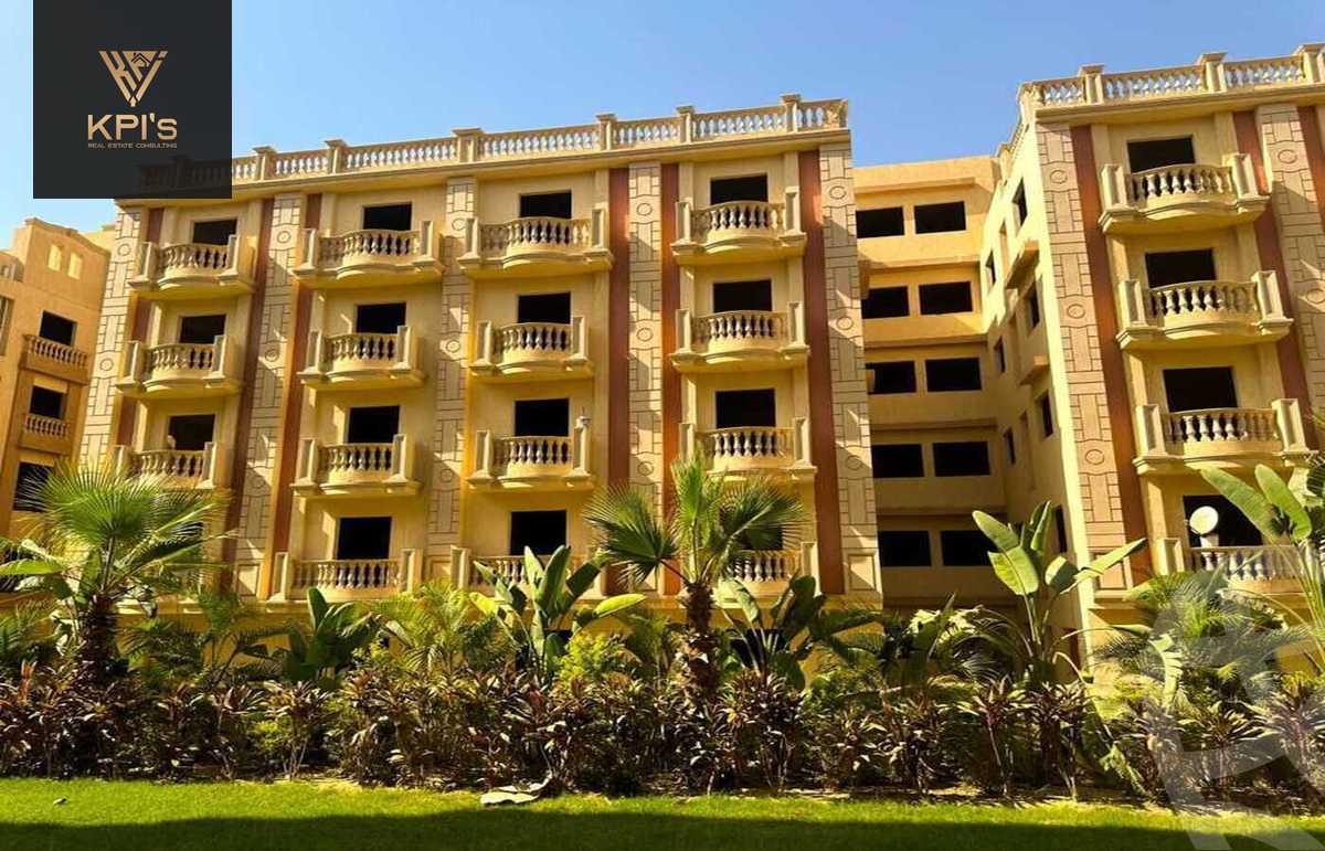 https://aqarmap.com.eg/ar/listing/5228379-for-sale-cairo-new-cairo-compounds-hope-compound-memaar-al-ashraaf