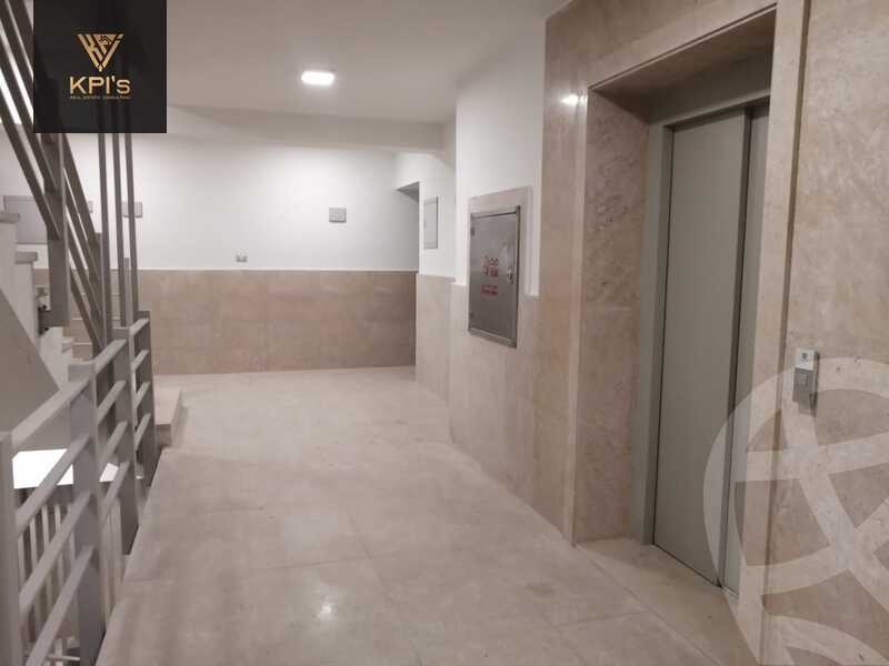 https://aqarmap.com.eg/ar/listing/5250324-for-sale-cairo-new-cairo-compounds-capital-gardens