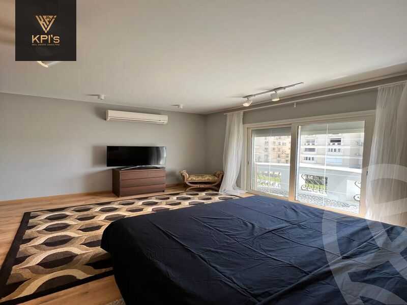 https://aqarmap.com.eg/en/listing/5260025-for-sale-cairo-new-cairo-compounds-mountain-view-hyde-park