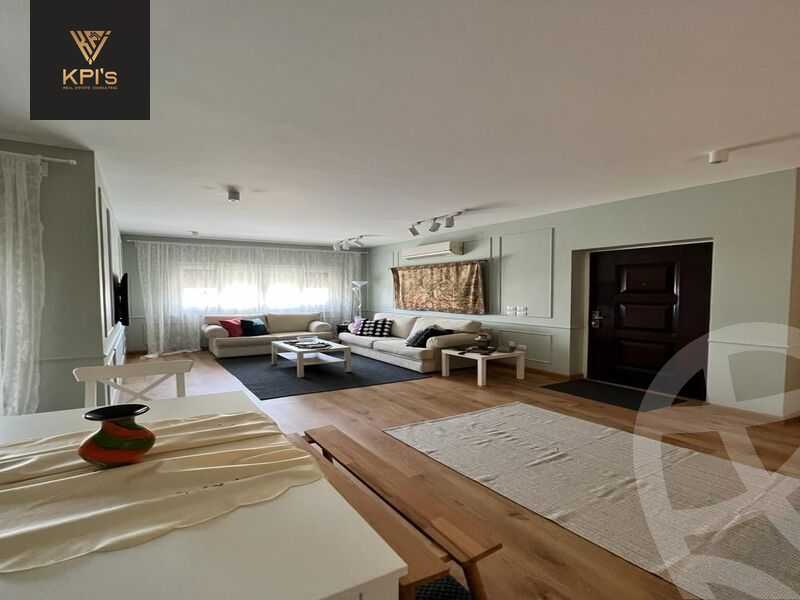 https://aqarmap.com.eg/en/listing/5260025-for-sale-cairo-new-cairo-compounds-mountain-view-hyde-park