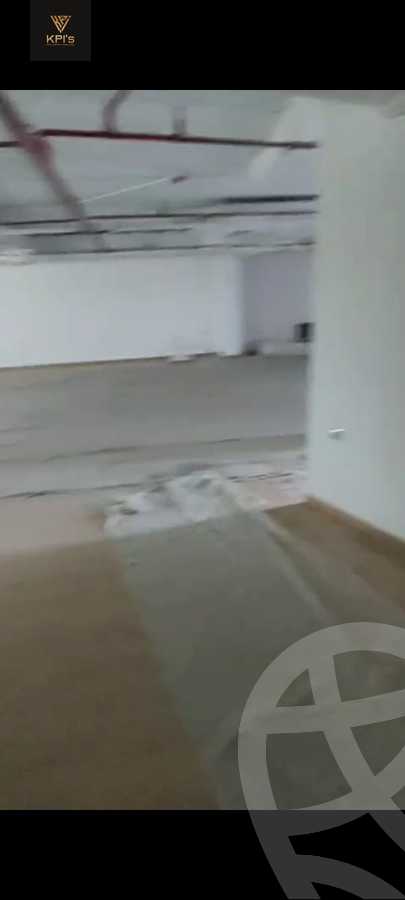 https://aqarmap.com.eg/ar/listing/5301558-for-rent-cairo-new-cairo-90th-street-south-teseen-st