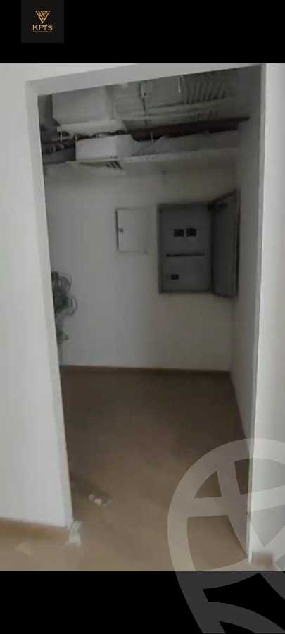 https://aqarmap.com.eg/ar/listing/5301558-for-rent-cairo-new-cairo-90th-street-south-teseen-st