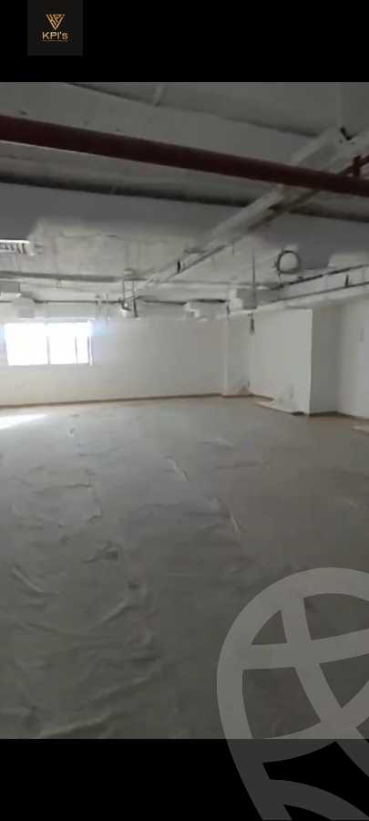 https://aqarmap.com.eg/ar/listing/5301558-for-rent-cairo-new-cairo-90th-street-south-teseen-st