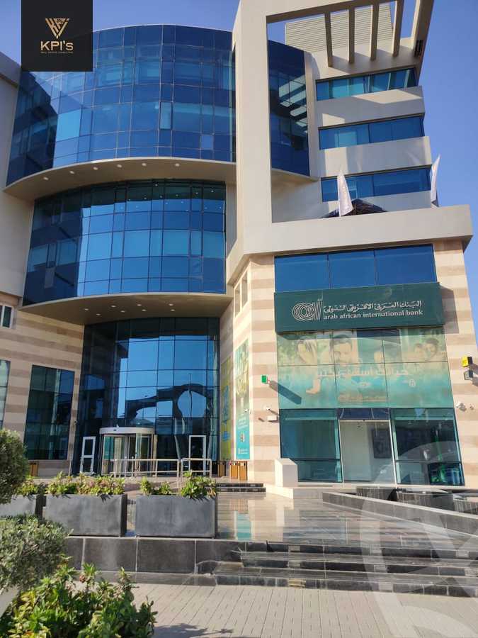 https://aqarmap.com.eg/ar/listing/5301558-for-rent-cairo-new-cairo-90th-street-south-teseen-st