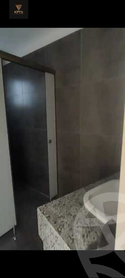 https://aqarmap.com.eg/ar/listing/5301558-for-rent-cairo-new-cairo-90th-street-south-teseen-st
