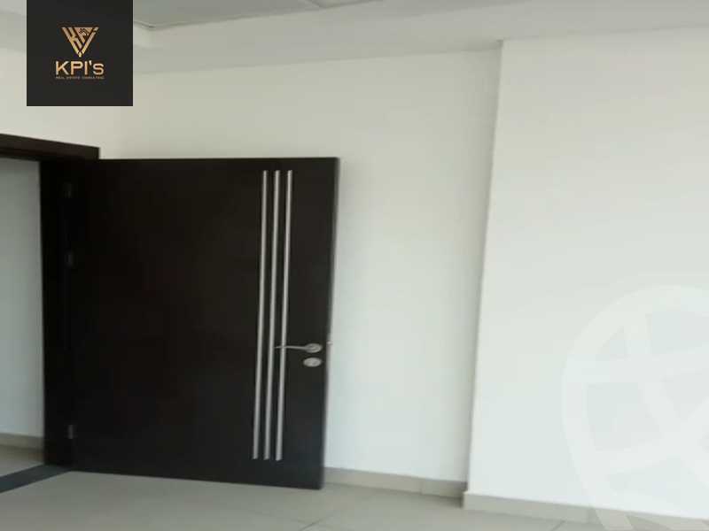 https://aqarmap.com.eg/ar/listing/5313891-for-rent-cairo-new-cairo-compounds-ytrn-hylth-kyr-syty-lmthdwn-llttwyr