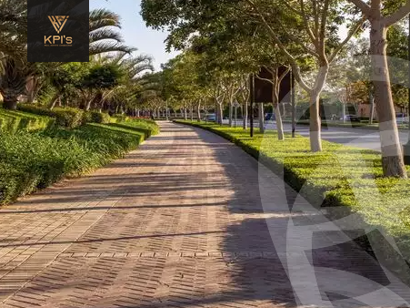 https://aqarmap.com.eg/en/listing/5310068-for-sale-cairo-new-cairo-compounds-mivida-mivida-business-park-emaar