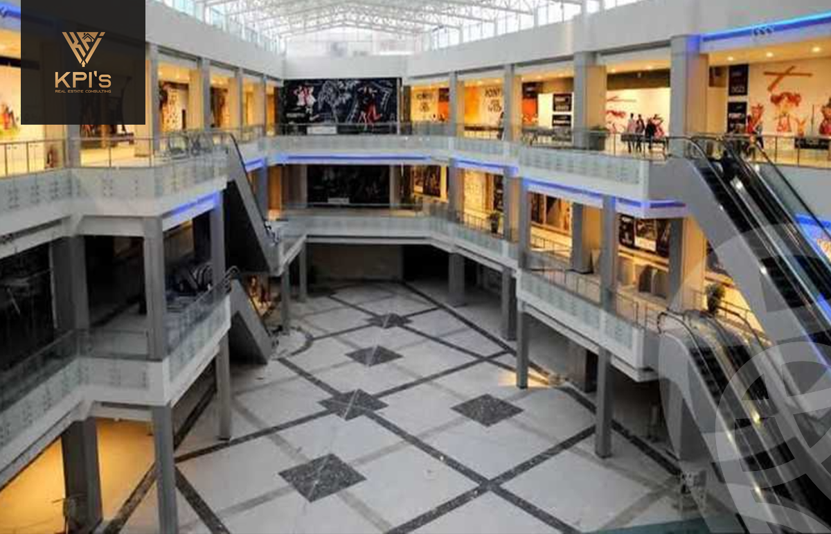 https://aqarmap.com.eg/en/listing/5329334-for-sale-cairo-new-cairo-compounds-top-90-mall
