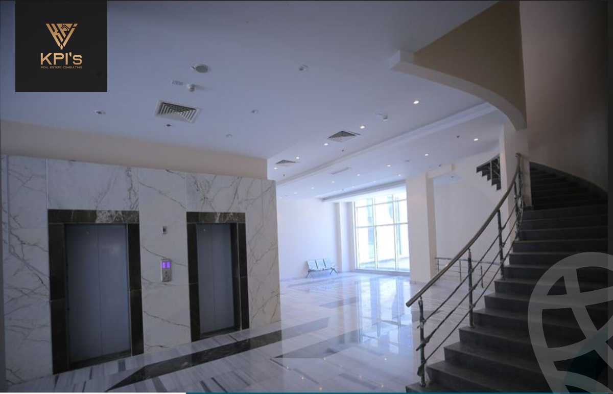 https://aqarmap.com.eg/en/listing/5333670-for-sale-cairo-new-cairo-compounds-wzwn-ltby-ktlyst-llttwyr