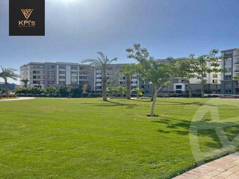 https://aqarmap.com.eg/en/listing/5336252-for-sale-cairo-new-cairo-compounds-hyde-park-parkway-hyde-park-compound
