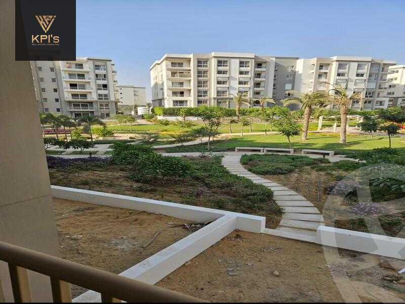 https://aqarmap.com.eg/en/listing/5336252-for-sale-cairo-new-cairo-compounds-hyde-park-parkway-hyde-park-compound