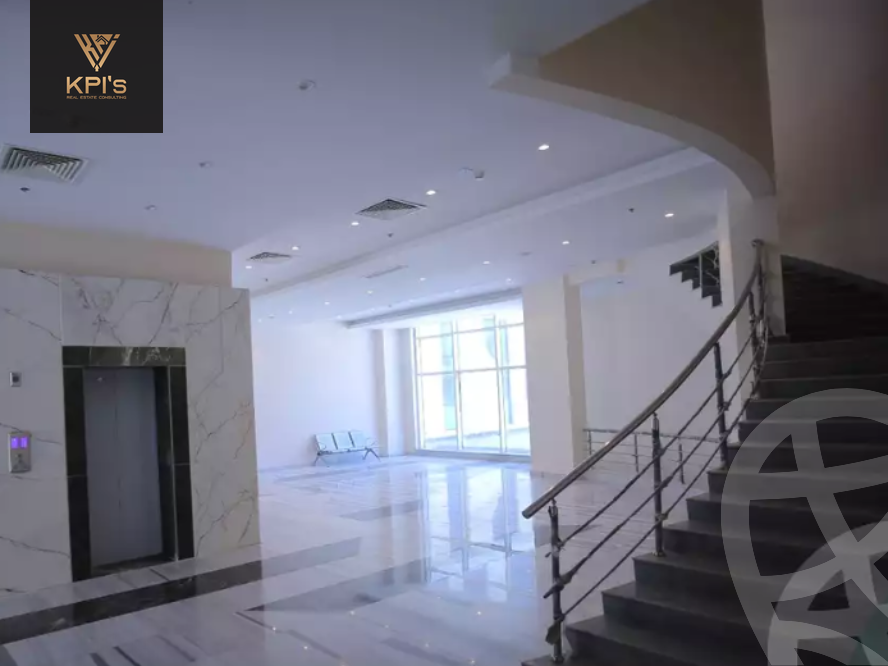 https://aqarmap.com.eg/en/listing/5333670-for-sale-cairo-new-cairo-compounds-wzwn-ltby-ktlyst-llttwyr