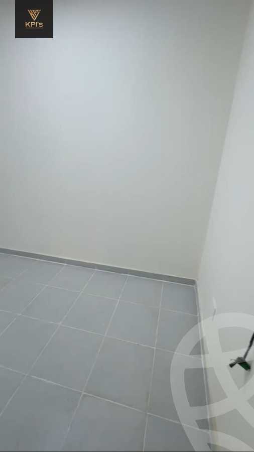 https://aqarmap.com.eg/en/listing/5413588-for-sale-cairo-new-cairo-compounds-wzwn-ltby-ktlyst-llttwyr