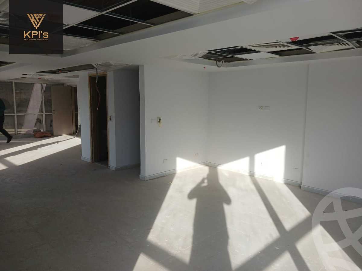 https://aqarmap.com.eg/en/listing/5413614-for-rent-cairo-new-cairo-compounds-bznys-bls-ktlyst-llttwyr