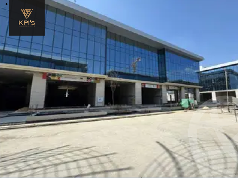 https://aqarmap.com.eg/ar/listing/5421500-for-sale-cairo-new-cairo-compounds-golden-gate-redcon