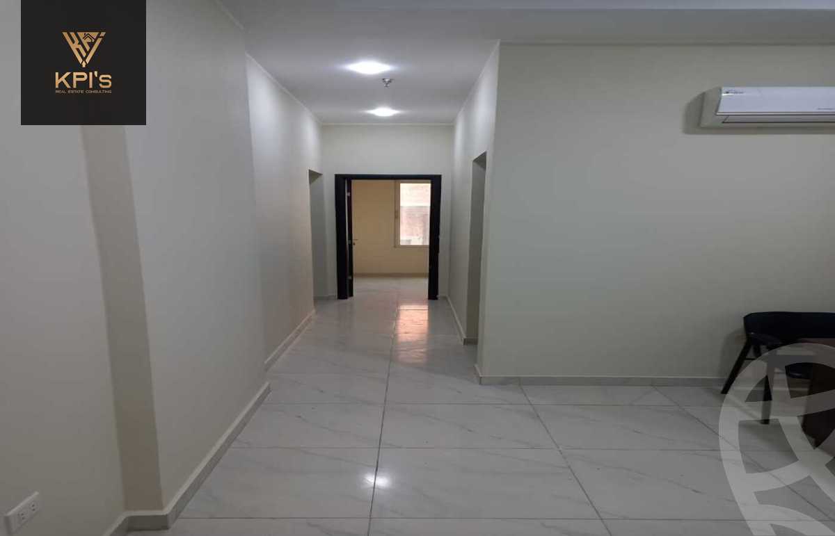 https://aqarmap.com.eg/ar/listing/5421884-for-sale-cairo-new-cairo-compounds-bls-mwl-rysn-llttwyr