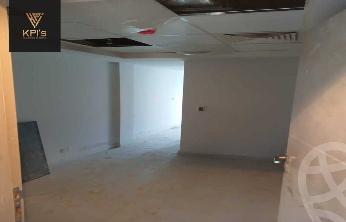 https://aqarmap.com.eg/en/listing/5432335-for-rent-cairo-new-cairo-compounds-bznys-bls-ktlyst-llttwyr