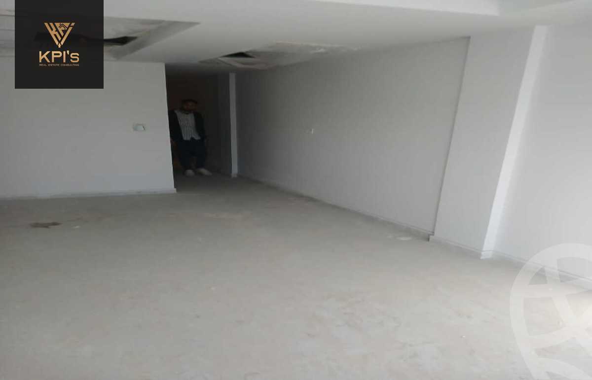 https://aqarmap.com.eg/en/listing/5432347-for-rent-cairo-new-cairo-compounds-bznys-bls-ktlyst-llttwyr