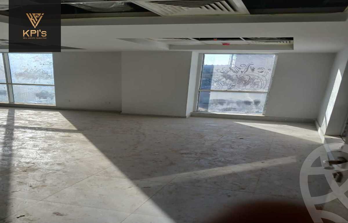 https://aqarmap.com.eg/en/listing/5432347-for-rent-cairo-new-cairo-compounds-bznys-bls-ktlyst-llttwyr