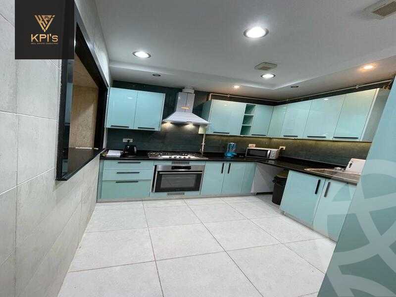 https://aqarmap.com.eg/ar/listing/5436579-for-rent-cairo-el-sheikh-zayed-city-compounds-kmbwnd-wyst-twn-swdyk