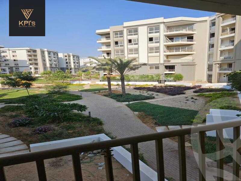 https://aqarmap.com.eg/ar/listing/5485663-for-sale-cairo-new-cairo-compounds-hyde-park-park-corner-hyde-park
