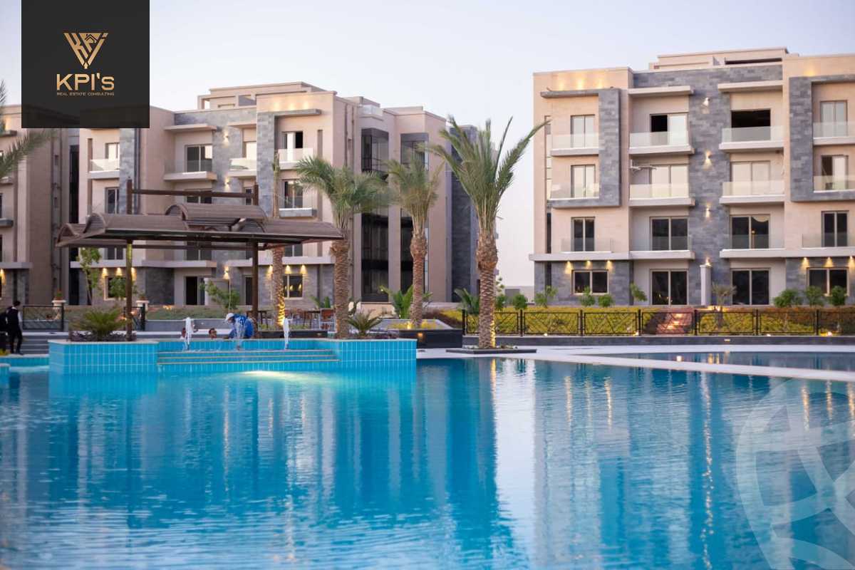 https://aqarmap.com.eg/en/listing/5495518-for-sale-cairo-new-cairo-compounds-galleria-moon-valley