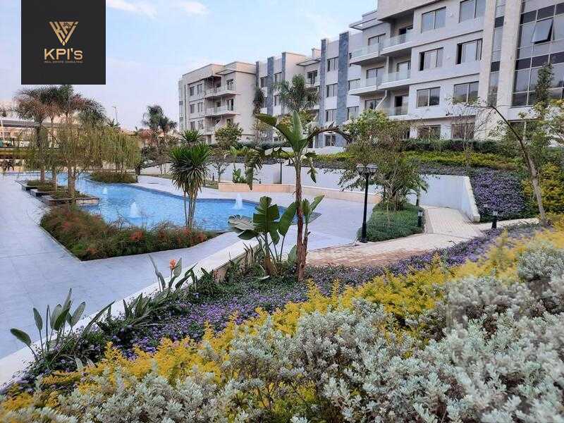 https://aqarmap.com.eg/en/listing/5495518-for-sale-cairo-new-cairo-compounds-galleria-moon-valley
