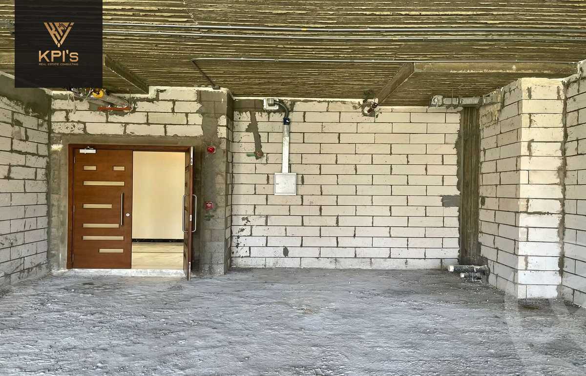 https://aqarmap.com.eg/en/listing/5495549-for-rent-cairo-new-cairo-compounds-mivida-mivida-business-park-emaar